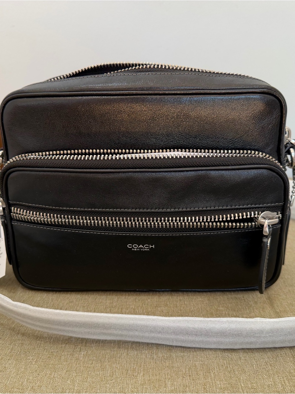 NWT Coach Dakota Shoulder Crossbody Black Bag - Picture 2 of 16
